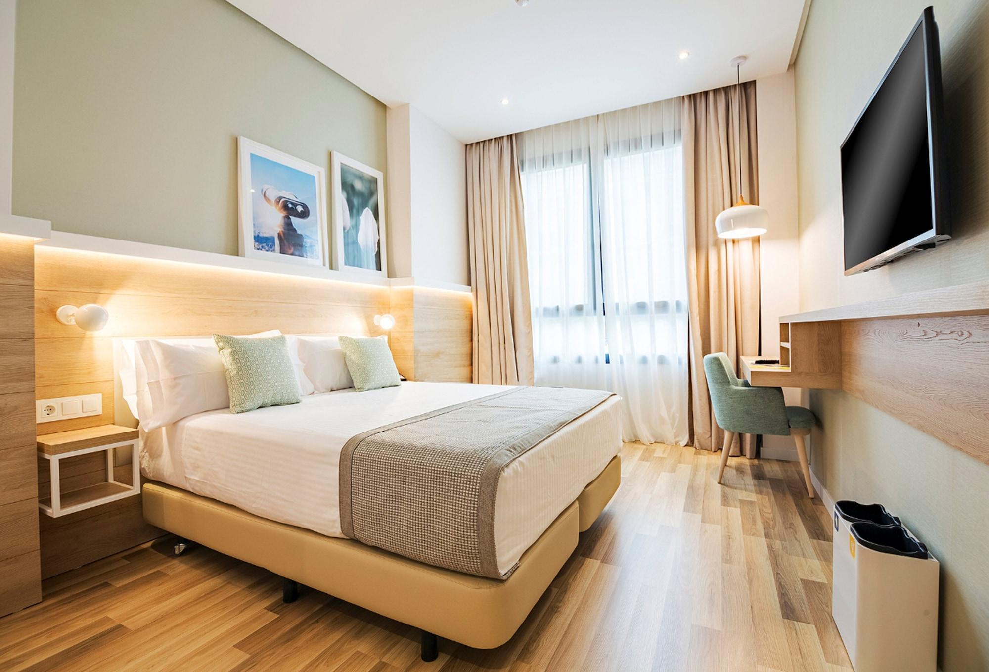 Golden Hotell 4*