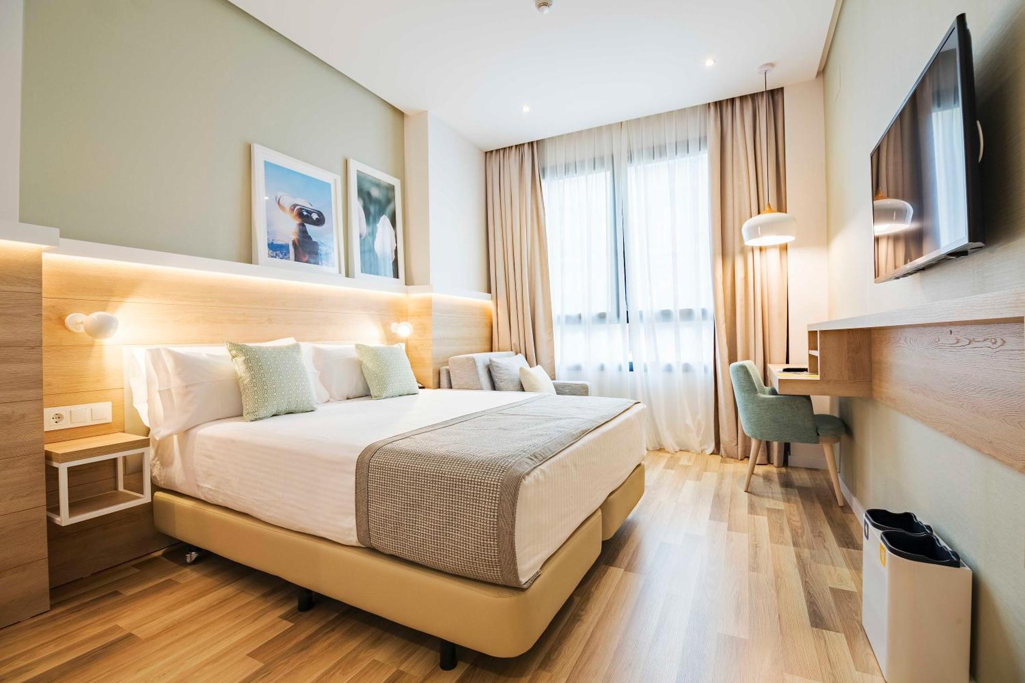 Golden Hotell 4*